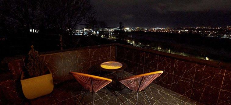 Hotel Very Bad Hootel Kaunas: Foto 