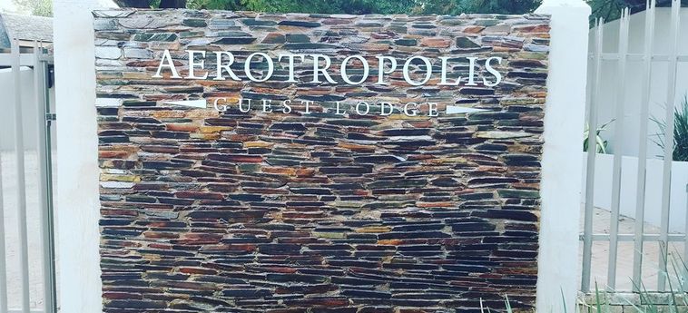 Hotel Aerotropolis Guest Lodge:  KEMPTON PARK