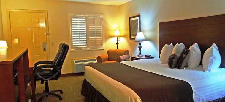 Hotel KENEDY INN AND SUITES