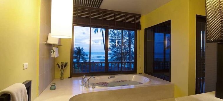 Hotel Apsara Beachfront Resort &Amp; Villa Khao Lak - Lam Ru: Foto 