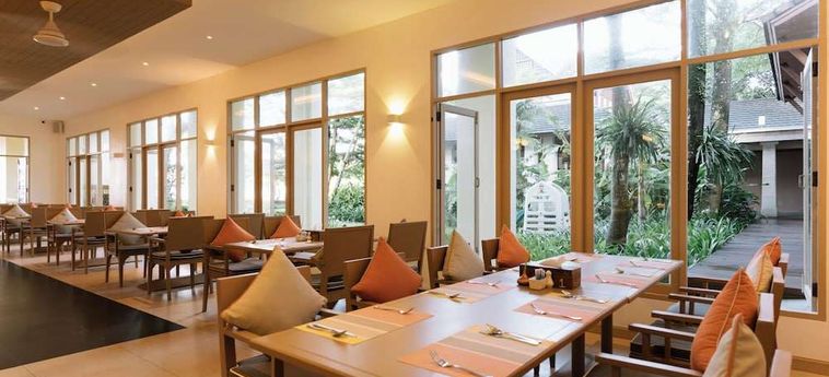Hotel Apsara Beachfront Resort &Amp; Villa Khao Lak - Lam Ru: Foto 