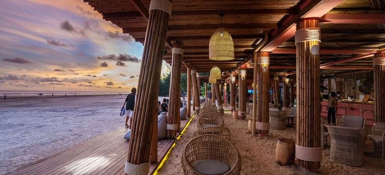 Hotel Apsara Beachfront Resort &Amp; Villa Khao Lak - Lam Ru: Foto 