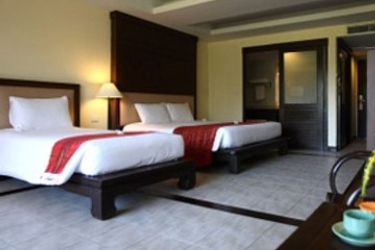 Hotel Royal Bangsak Beach Resort:  KHAO LAK - LAM RU