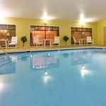 HOLIDAY INN EXPRESS HOTEL & SUITES KINGSPORT-MEADOWVIEW I-26 3 Stars