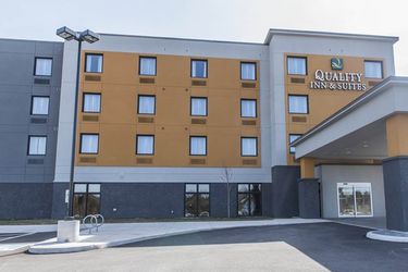 Hotel Quality Inn & Suites:  KINGSTON - ONTARIO