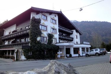Hotel Gasthof Skirast:  KIRCHBERG