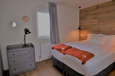 Stracta Apartments:  KIRKJUBAEJARKLAUSTUR