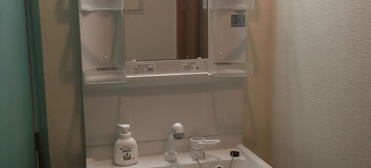 T And K Hostel Kobe Sannomiya East Kobe - Hyogo Prefecture: Foto 