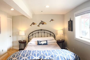 Cranky Crow Bed And Breakfast Kodiak (Ak): Photo 