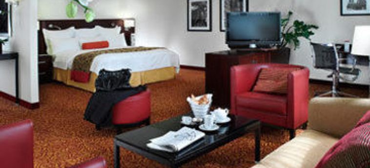 Hotel Cologne Marriott:  KOELN