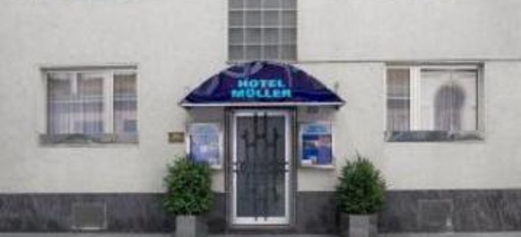 Hotel Müller Köln (Superior):  KOELN