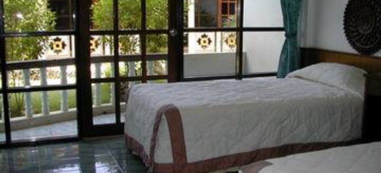 Hotel Andaman Lanta Resort:  KOH LANTA