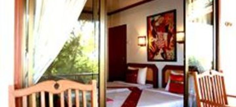 Hotel Lipa Lodge Beach Resort:  KOH SAMUI