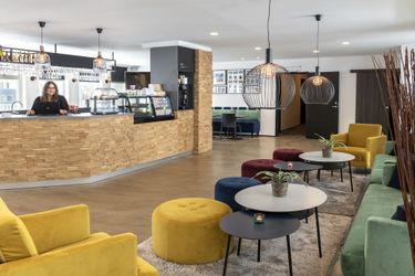 201 Hotel:  KOPAVOGUR