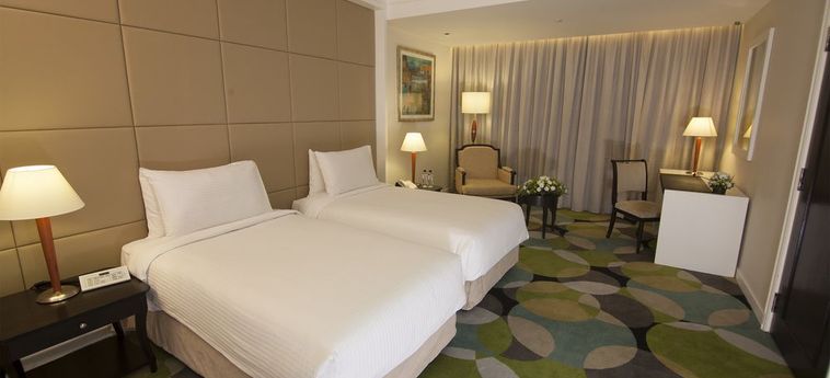 Hotel Perdana Beach Resort  :  KOTA BHARU