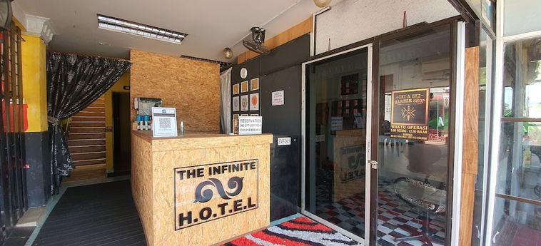 Spot On 90193 The Infinite Hotel Kota Bharu: Foto 