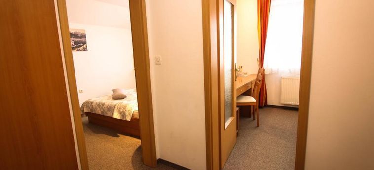 Hotel Pansion Brezov Gaj Kranjska Gora: Foto 
