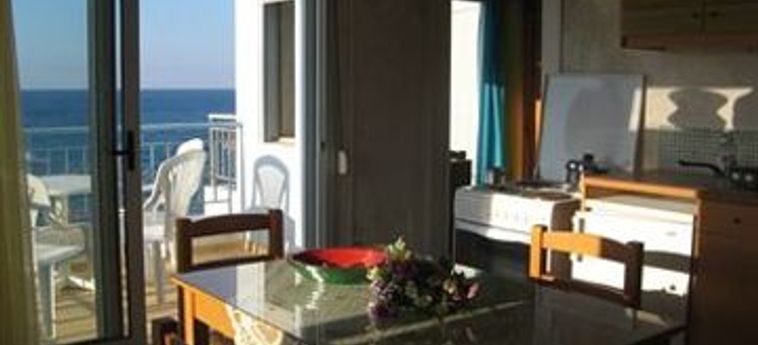 Hotel Romantica Beach Villas:  KRETA