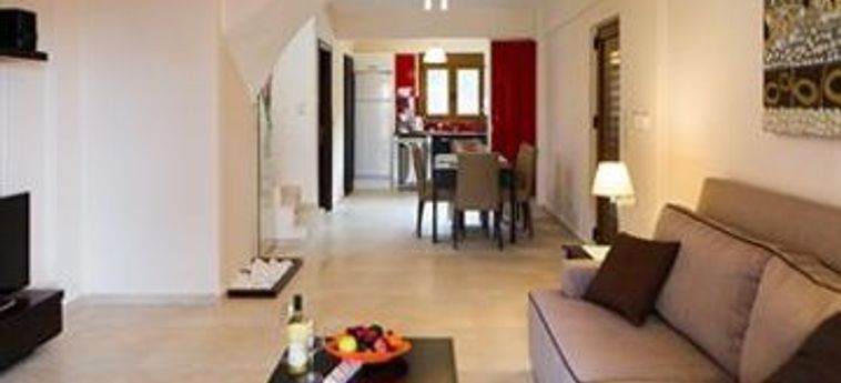 Hotel Pantheon Villas & Suites:  KRETA