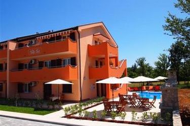 Hotel Appartamenti Villa Romana & Tea:  KRK ISLAND - KVARNER