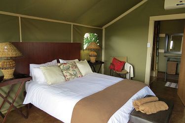 Hotel Crocodile Bridge Safari Lodge:  KRUGER NATIONAL PARK