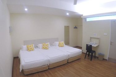Hotel 1Acs Residence:  KUCHING