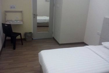 Hotel 1Acs Residence:  KUCHING