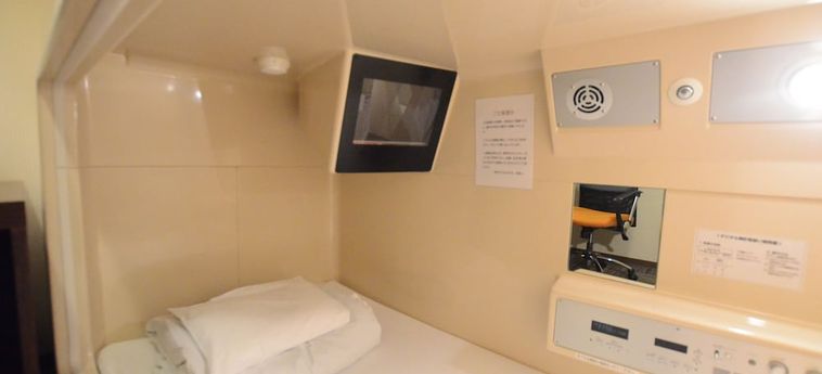 Kumamoto Capsule Hotel - Hostel, Caters To Men Kumamoto - Kumamoto Prefecture: Foto 