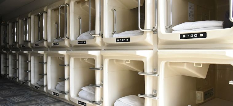 Kumamoto Capsule Hotel - Hostel, Caters To Men Kumamoto - Kumamoto Prefecture: Foto 