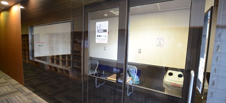 Kumamoto Capsule Hotel - Hostel, Caters To Men Kumamoto - Kumamoto Prefecture: Foto 