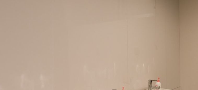 81'S Inn Kumamoto - Hostel Kumamoto - Kumamoto Prefecture: Foto 
