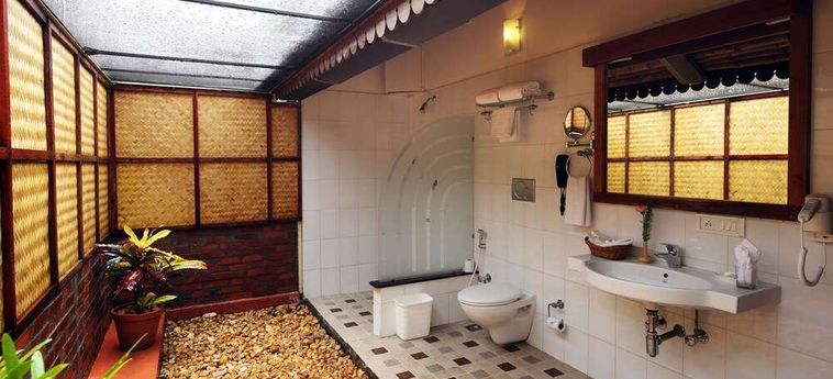 Hotel Abad Whispering Palms Kumarakom: Foto 