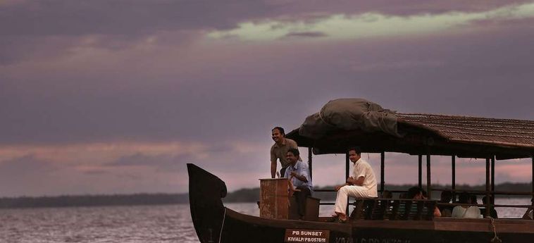 Hotel Coconut Lagoon:  KUMARAKOM
