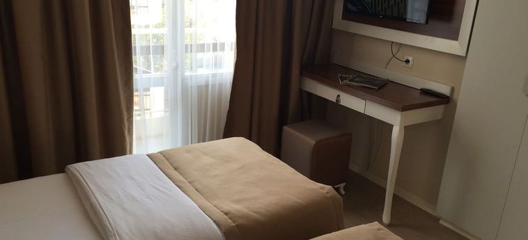 Hotel Akman Apart :  KUSADASI