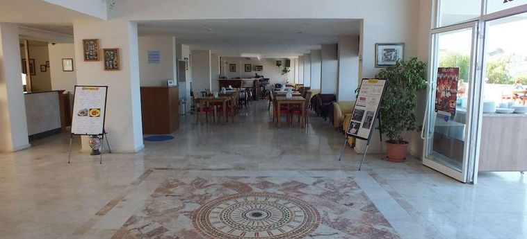 Hotel Tuntas Family Suites Kusadasi Kusadasi: Foto 