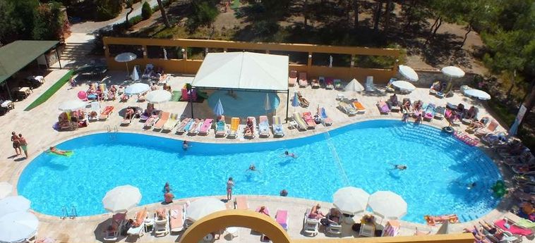 Hotel Tuntas Family Suites Kusadasi Kusadasi: Foto 