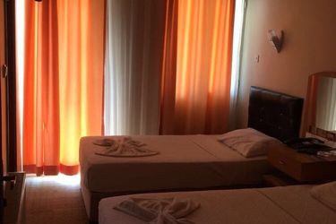 Ozcam Hotel Kusadasi: Photo 