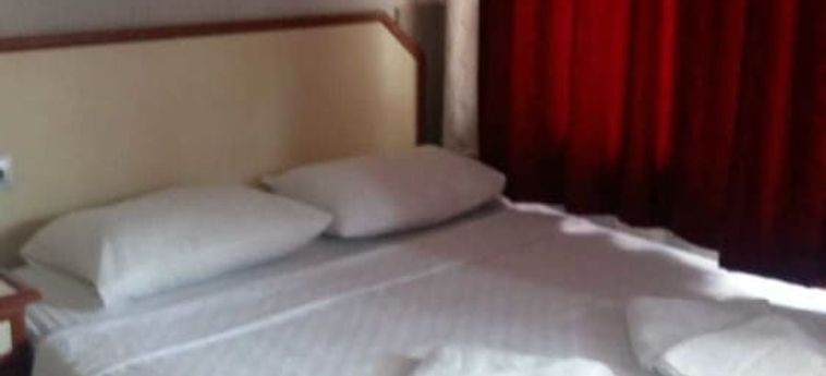 Hotel Paris Otel Kusadasi: Foto 