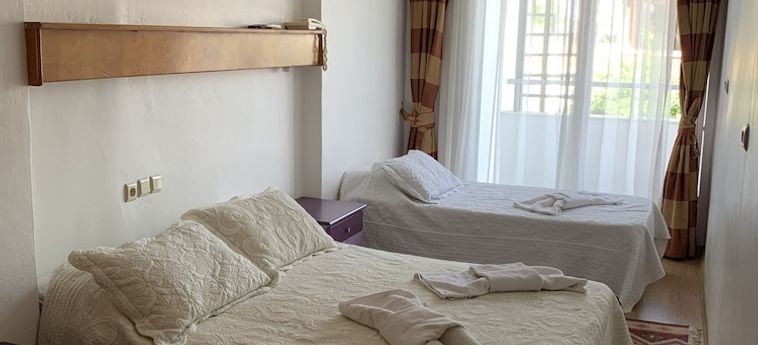 Yuksel Hotel Kusadasi : Photo 