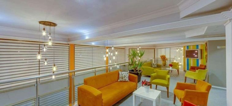 The View City Hotel Kusadasi: Photo 
