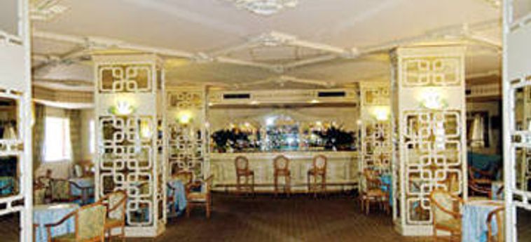 Grand Hotel Atlantic Palace:  KUSTE VON SORRENTO 