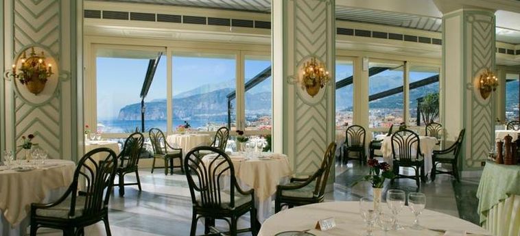 Grand Hotel Capodimonte:  KUSTE VON SORRENTO 