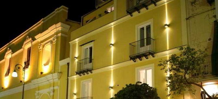 Hotel Palazzo Abagnale:  KUSTE VON SORRENTO 