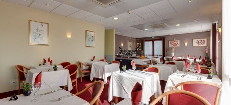 Hotel Hôtel De L'isle L'isle D'abeau: Foto 