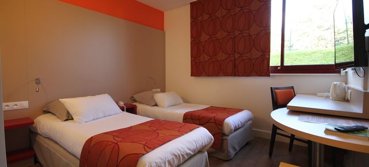 Hotel Hôtel De L'isle L'isle D'abeau: Foto 