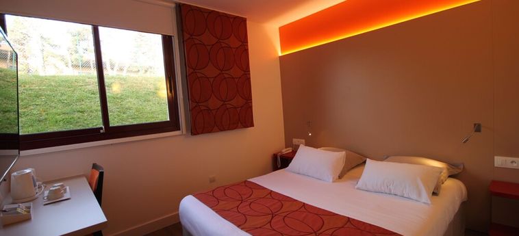 Hotel Hôtel De L'isle L'isle D'abeau: Foto 