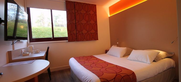 Hotel Hôtel De L'isle L'isle D'abeau: Foto 