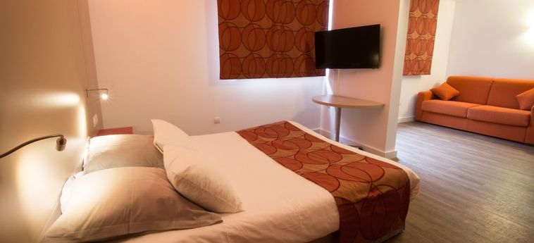 Hotel Hôtel De L'isle L'isle D'abeau: Foto 
