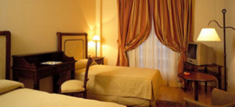 Hotel Sercotel Villa De Laguardia:  LA GUARDIA - LR