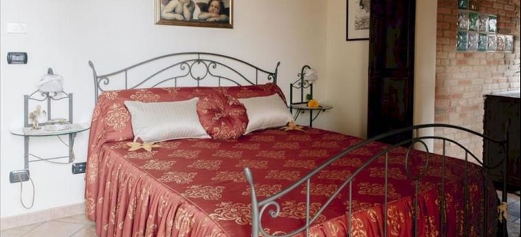 Hotel Il Grappolo Vacanze:  LA MORRA - CUNEO